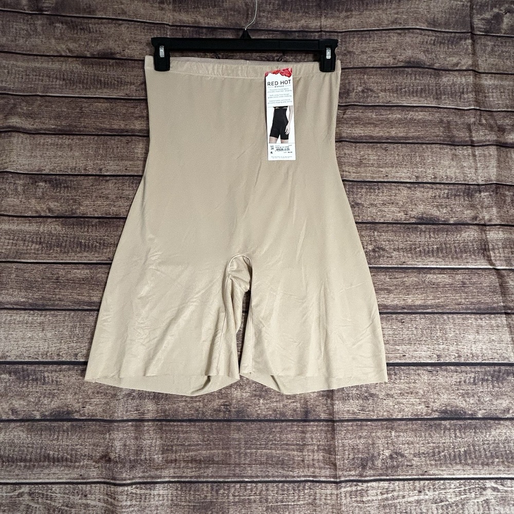 Red Hot by Spanx Womens 2X High Waisted Mid Thigh Shaping Short Neutral 10240R